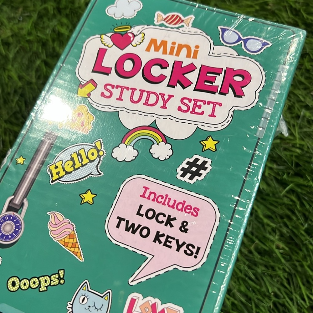 Mini Locker Study Set - Picture 2 of 3
